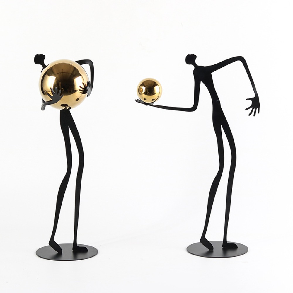 Modern Art Ball-Holding Charac - огляд і ціна Art Craft Hotel
