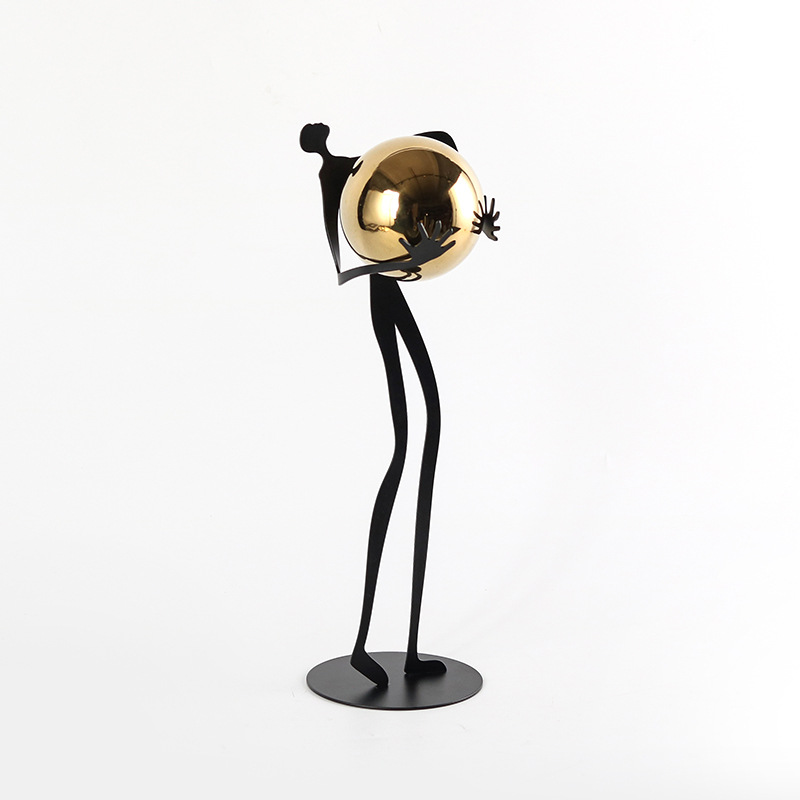 Modern Art Ball-Holding Charac - огляд і ціна Art Craft Hotel