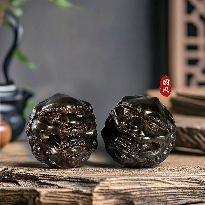 Chinese Black Sandalwood Carve - огляд і ціна Art Craft Easter