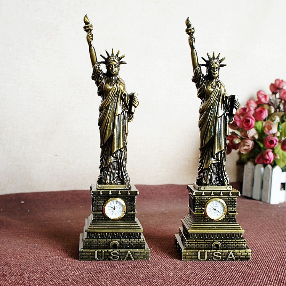 Vintage Metal Statue Of Libert - огляд і ціна Art Craft Room