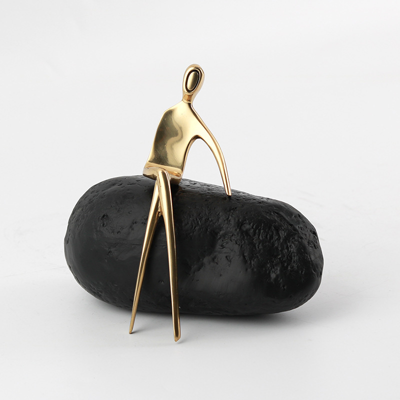 Nordic Resin Figure Sculpture  - огляд і ціна Art Craft Easter